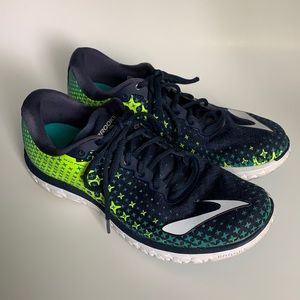 Brooks Pure Flow 5 running shoes, size 9